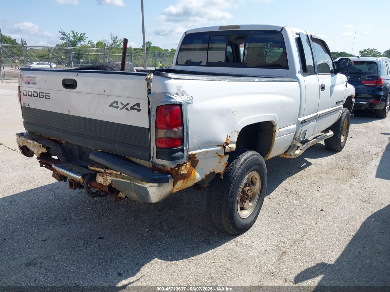 2000 DODGE RAM 2500 ST · 4/11