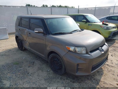 JTLZE4FE4CJ****** · 2012 SCION XB