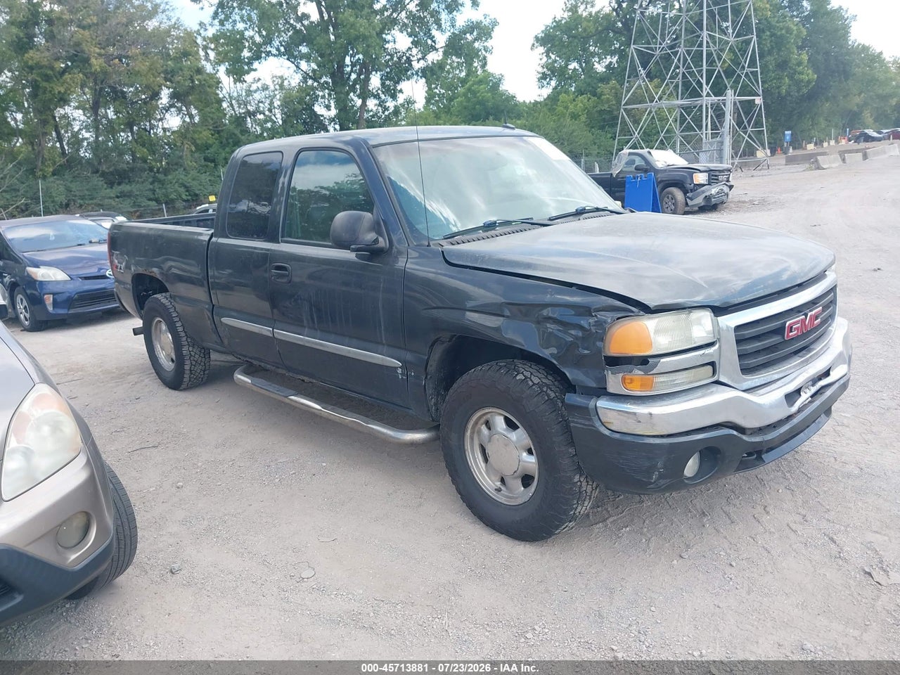 2GTEK19T831****** · 2003 GMC SIERRA 1500 SLT