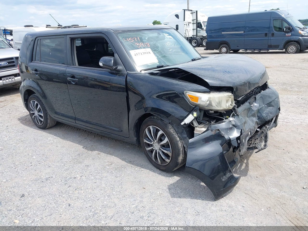 JTLZE4FE4DJ****** · 2013 SCION XB