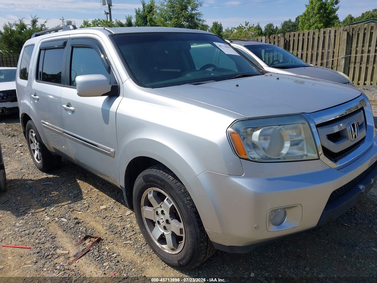 5FNYF4H91BB****** · 2011 HONDA PILOT TOURING