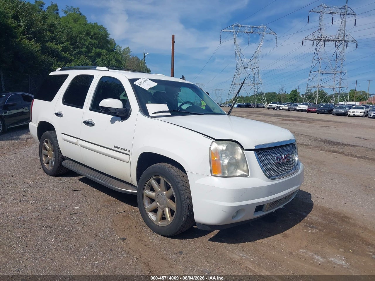1GKFK63818J****** · 2008 GMC YUKON DENALI