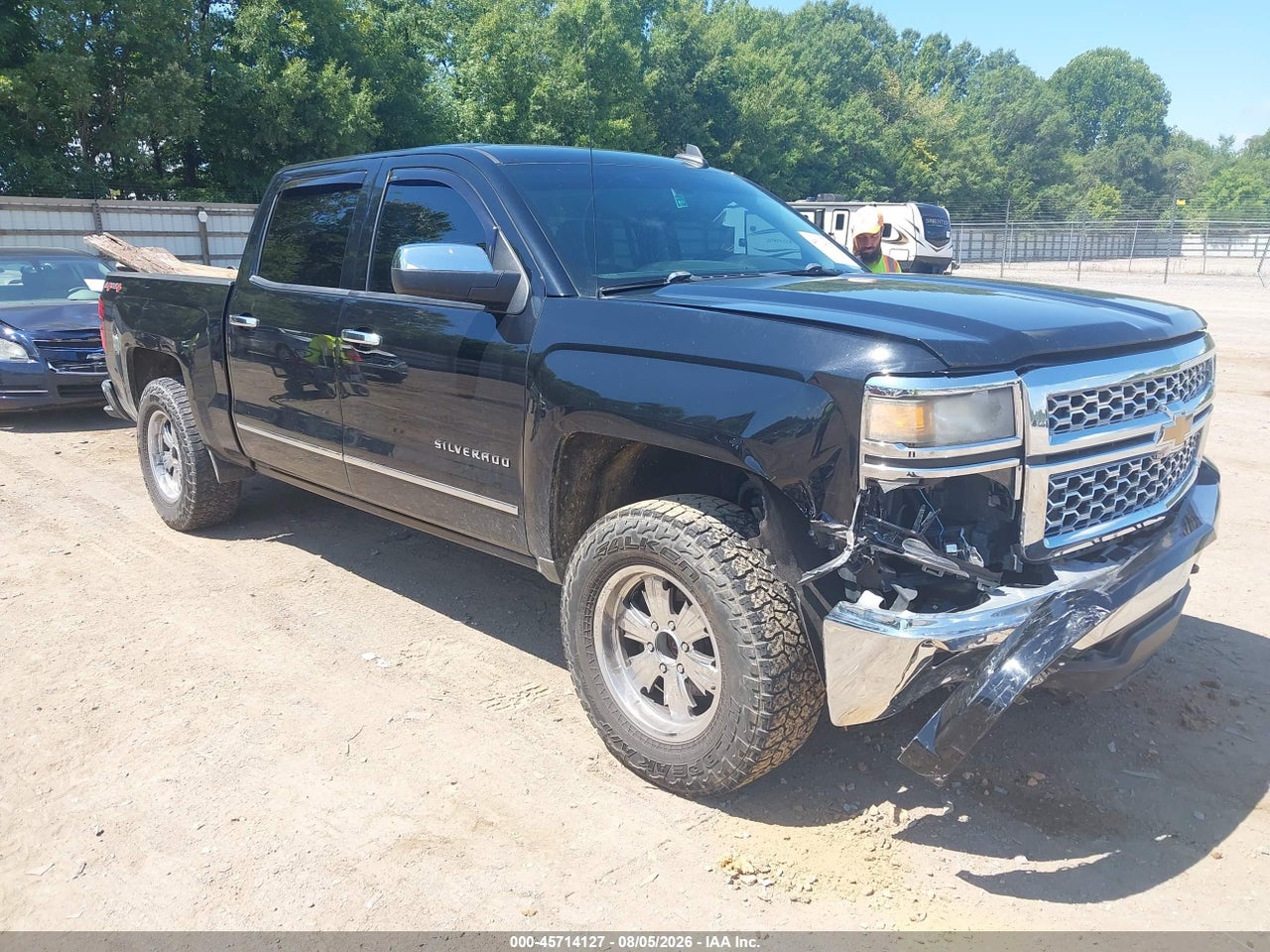 3GCUKREC0FG****** · 2015 CHEVROLET SILVERADO 1500 LT