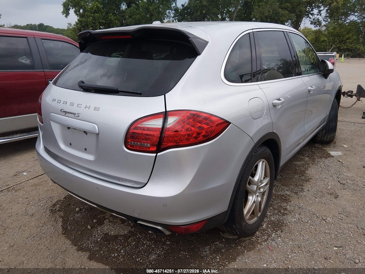 2012 PORSCHE CAYENNE S · 4/11