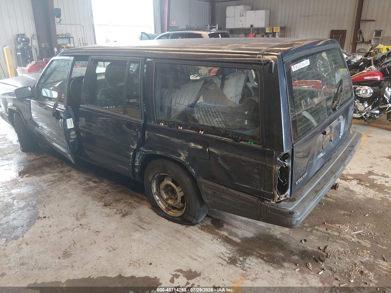 1994 VOLVO 940 · 3/11