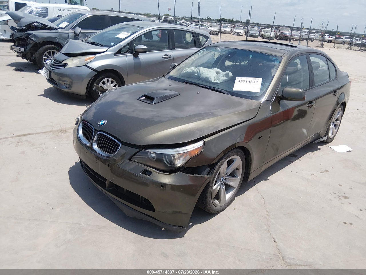 2005 BMW 545I · 2/8