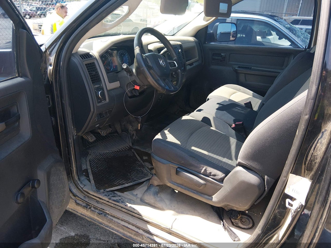 2011 RAM RAM 1500 ST · 6/11