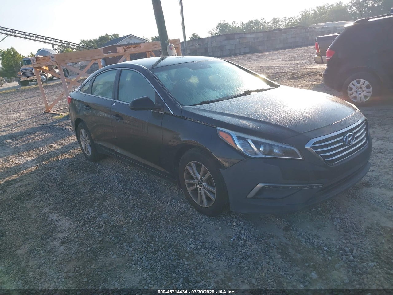 5NPE24AF4FH****** · 2015 HYUNDAI SONATA SE