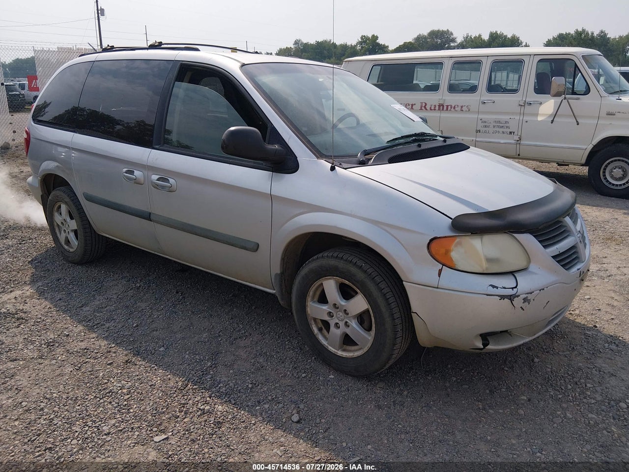 1D4GP45R85B****** · 2005 DODGE CARAVAN SXT