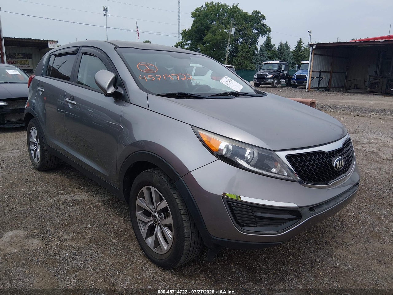 KNDPB3AC9G7****** · 2016 KIA SPORTAGE LX