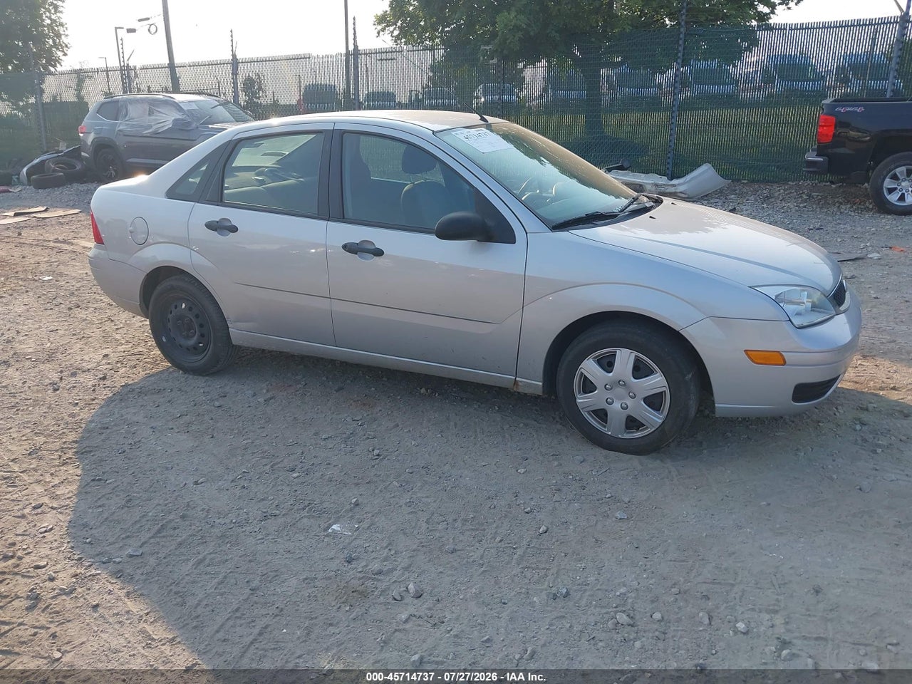 1FAFP34N97W****** · 2007 FORD FOCUS S/SE/SES