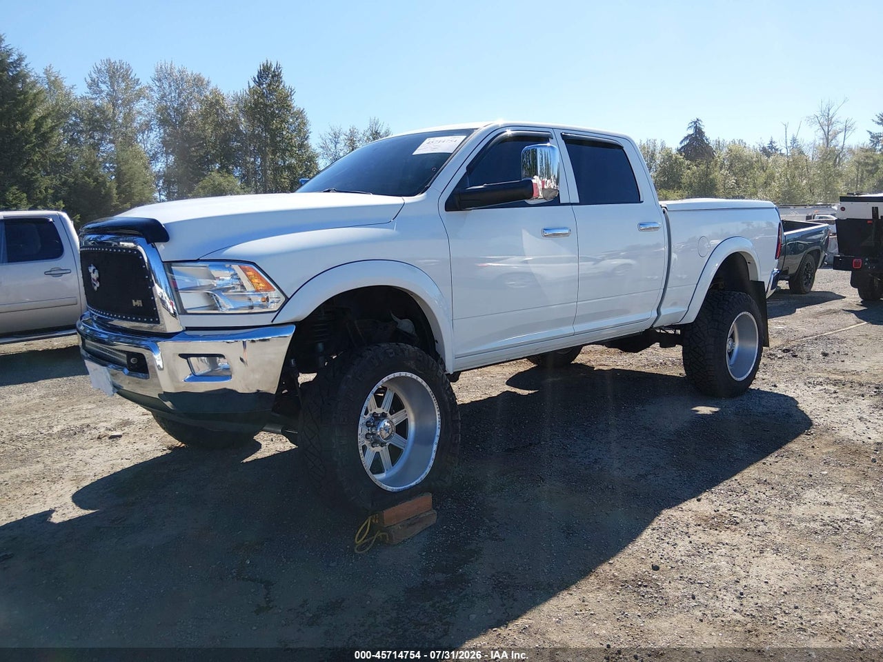 2012 RAM 3500 LARAMIE · 2/4