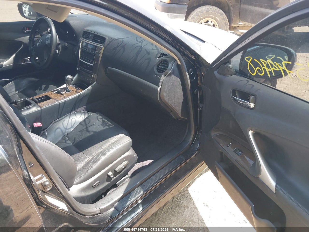 2013 LEXUS IS 250 · 5/11