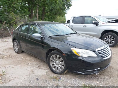 2014 CHRYSLER 200 LX