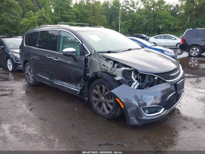2C4RC1GG9KR****** · 2019 CHRYSLER PACIFICA LIMITED