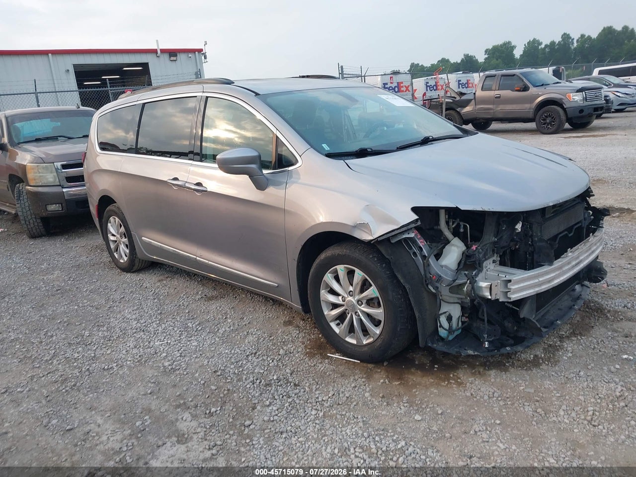 2C4RC1BGXHR****** · 2017 CHRYSLER PACIFICA TOURING-L