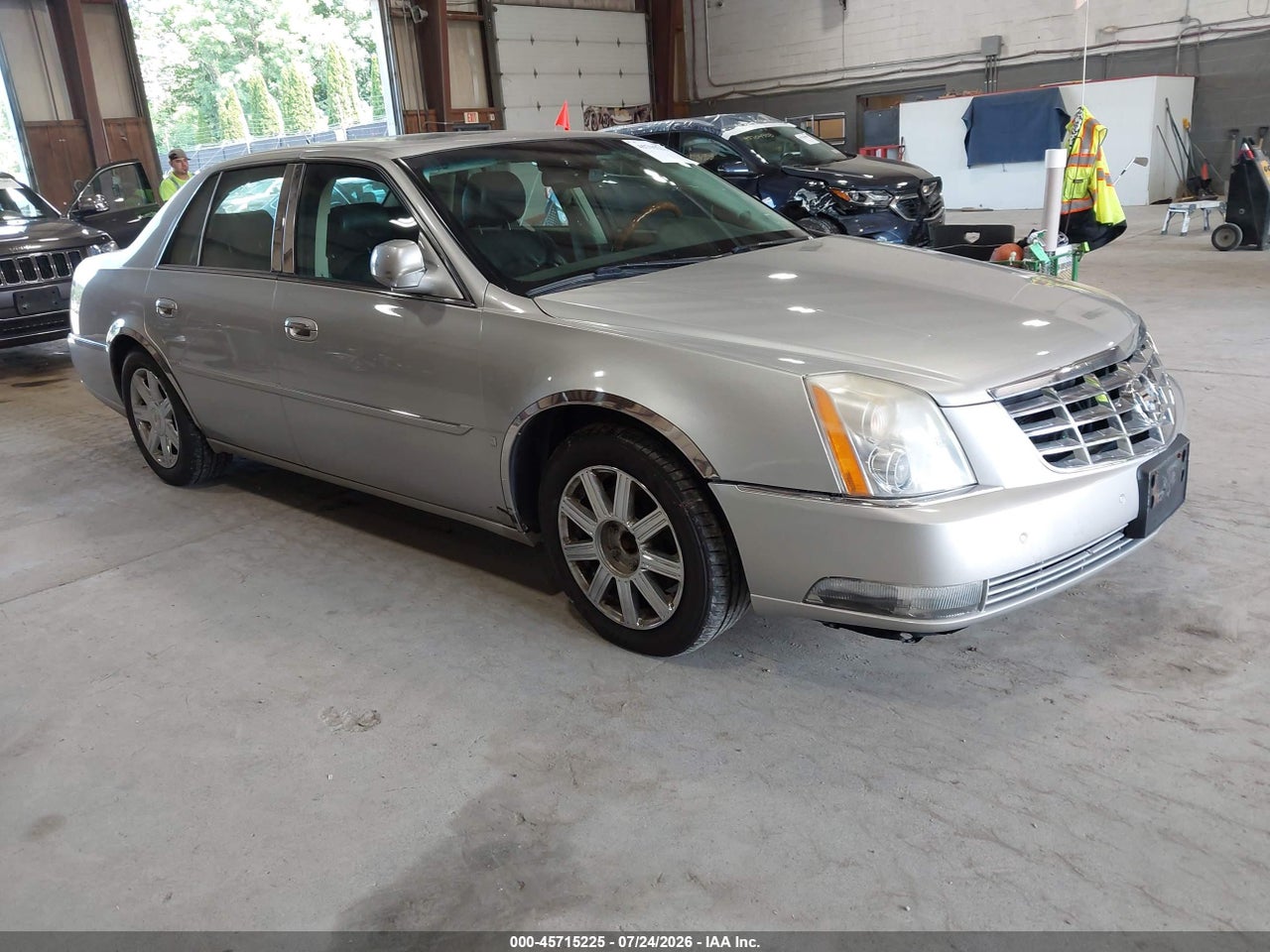 1G6KD57978U****** · 2008 CADILLAC DTS 1SE
