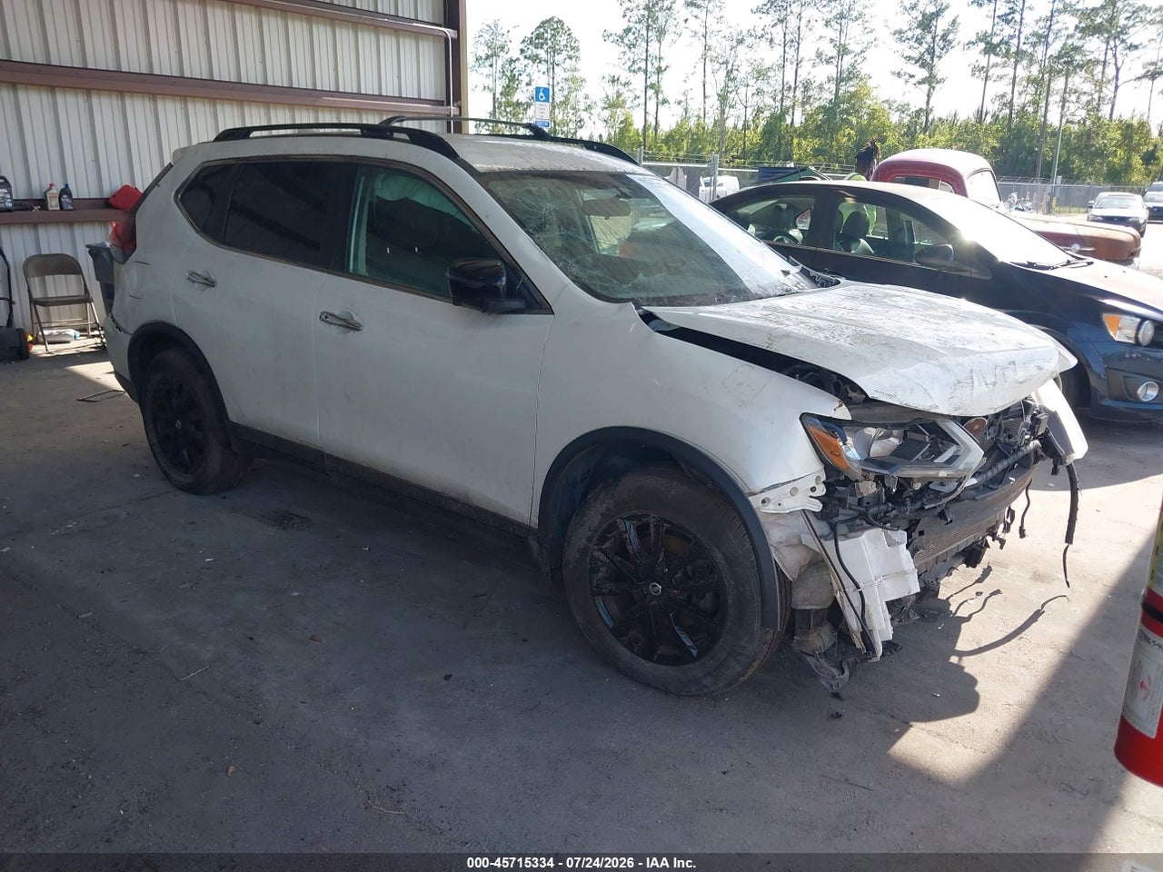5N1AT2MTXJC****** · 2018 NISSAN ROGUE SV