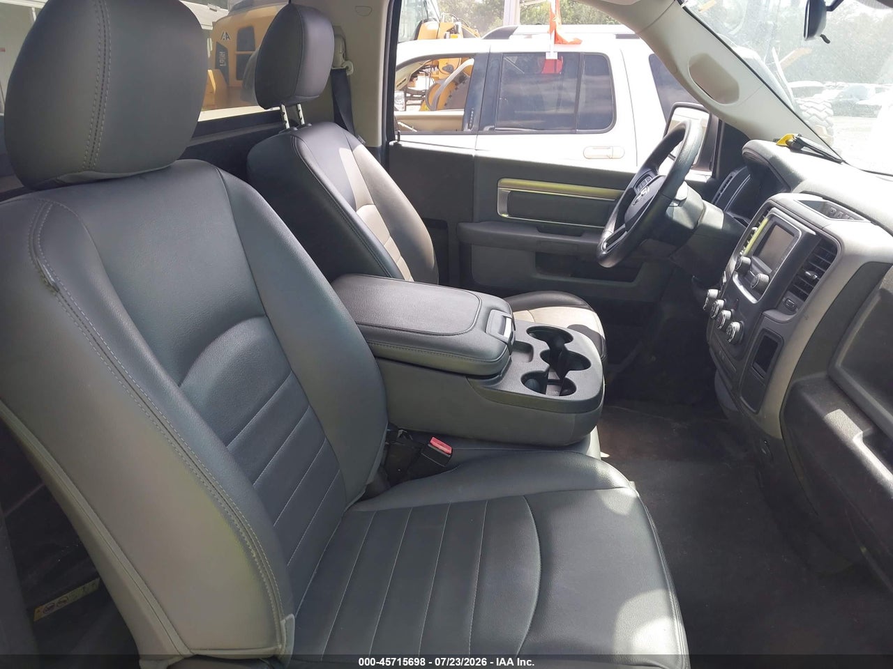 2017 RAM 1500   · 5/11