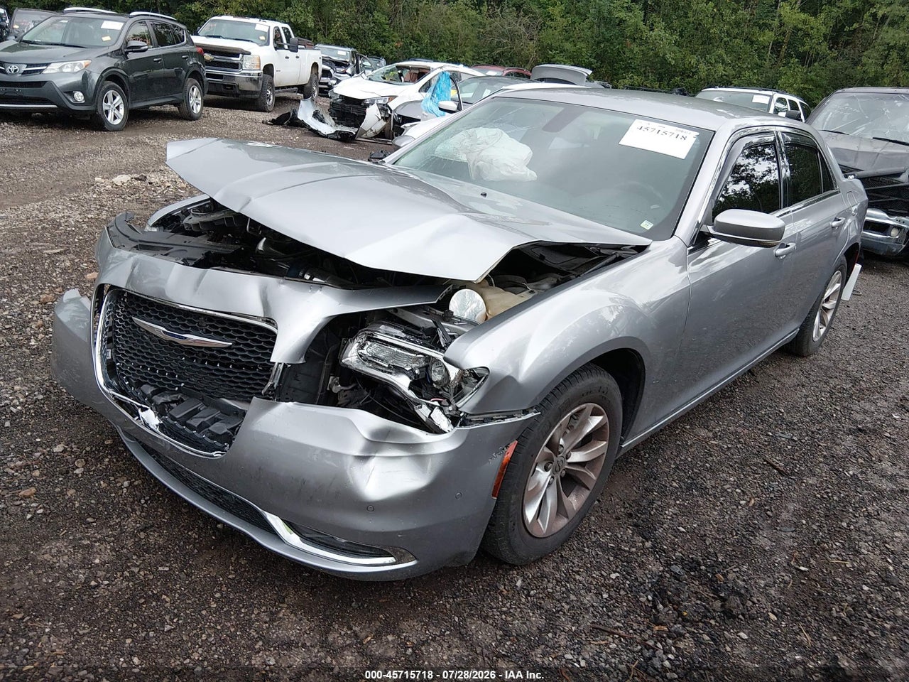 2C3CCAAG3FH****** · 2015 CHRYSLER 300 LIMITED · 2/11