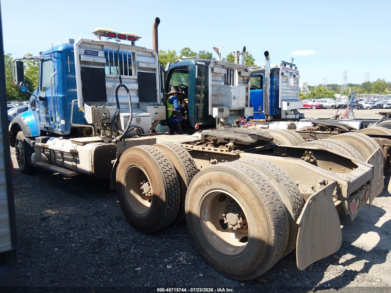 2013 MACK 700 GU700 · 3/4