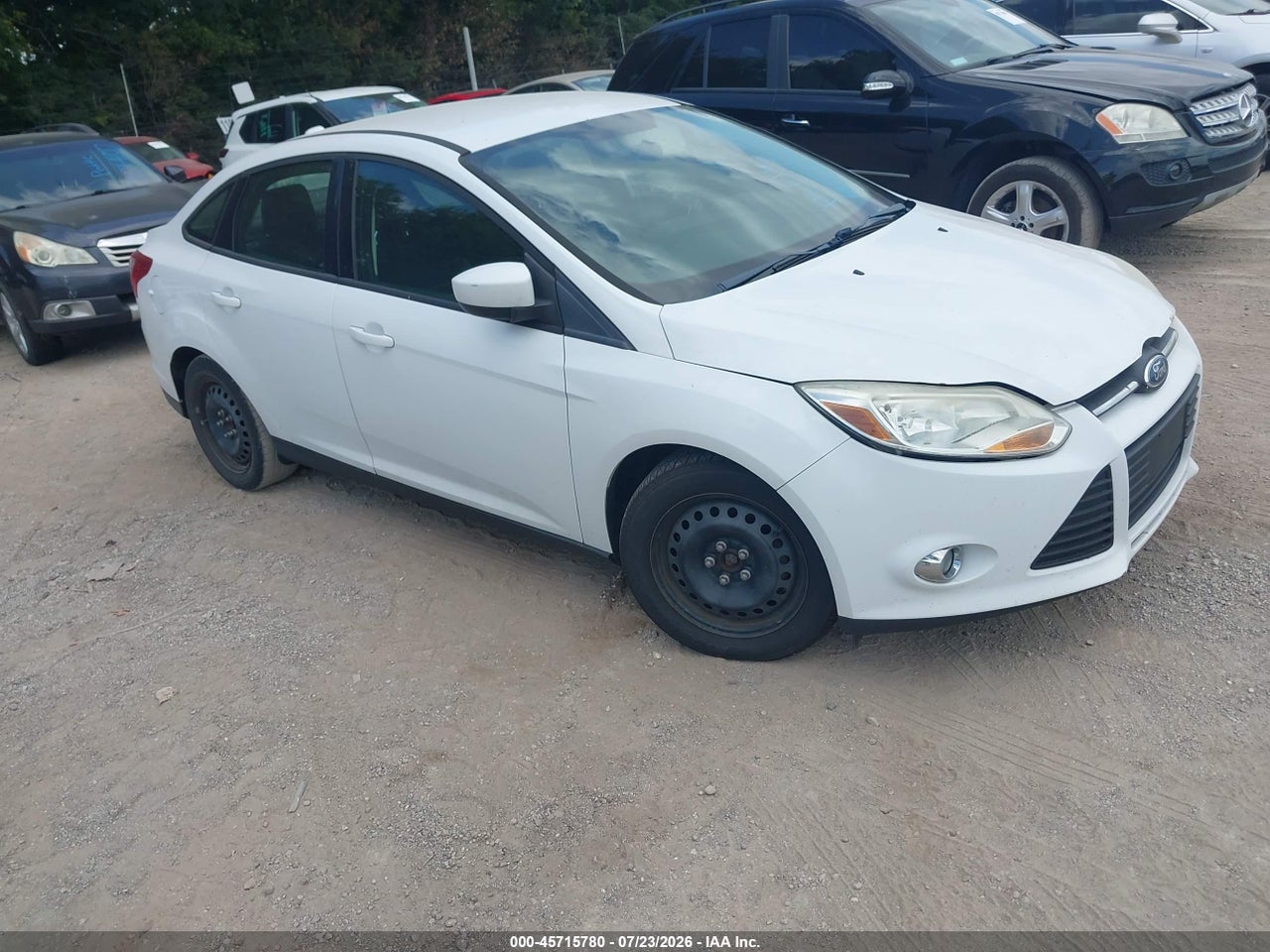 1FAHP3F29CL****** · 2012 FORD FOCUS SE