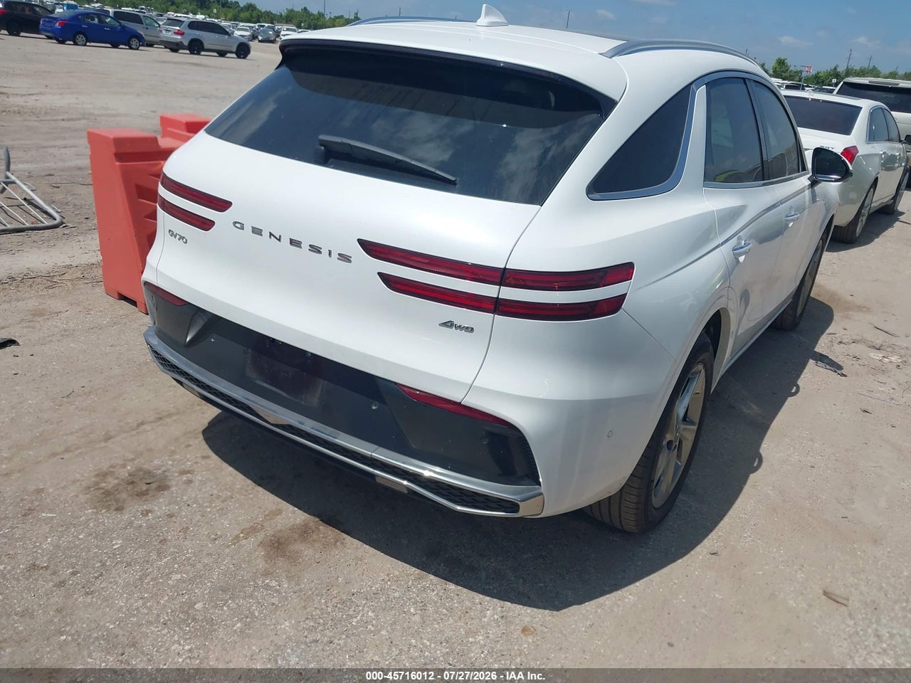 2026 GENESIS GV70 2.5T ADVANCED · 4/11