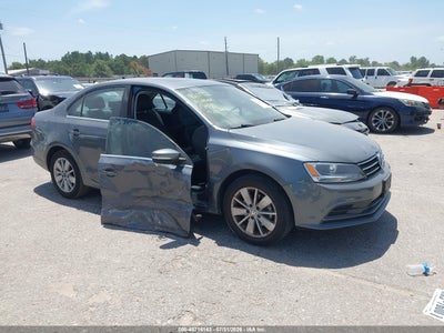 2015 VOLKSWAGEN JETTA 1.8T SE
