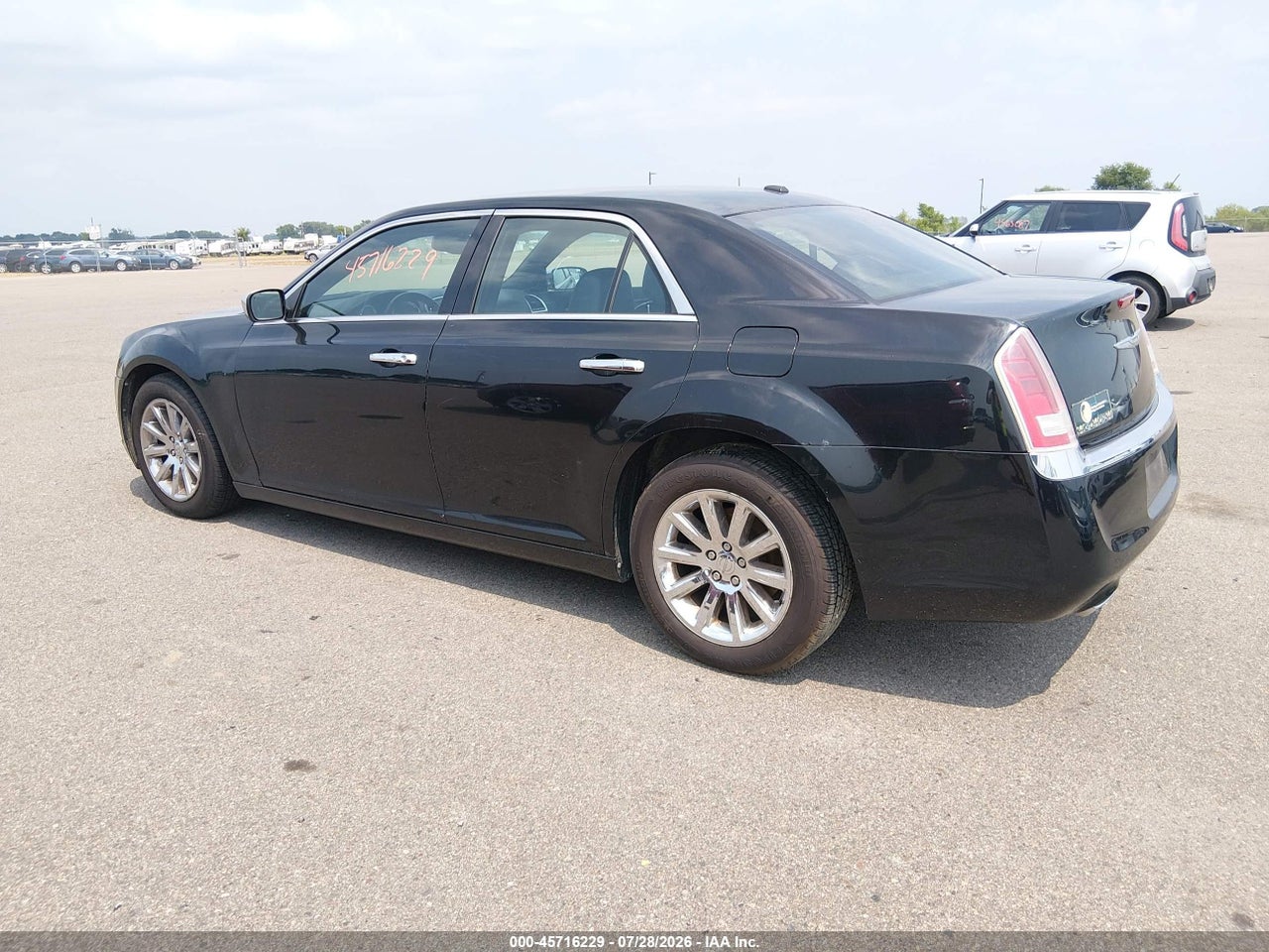 2012 CHRYSLER 300 LIMITED · 3/11