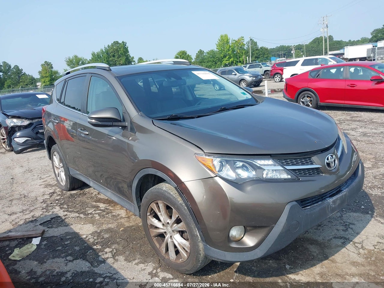 2T3YFREV5FW****** · 2015 TOYOTA RAV4 LIMITED