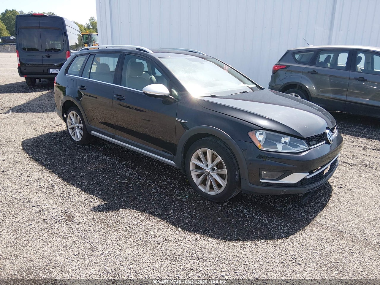 3VWH17AU0HM****** · 2017 VOLKSWAGEN GOLF ALLTRACK