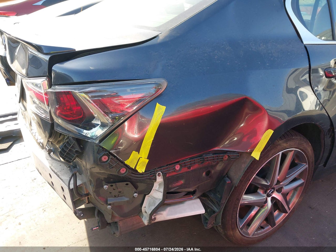 JTHBZ1BL2KA****** · 2019 LEXUS GS 350 F SPORT · 6/11