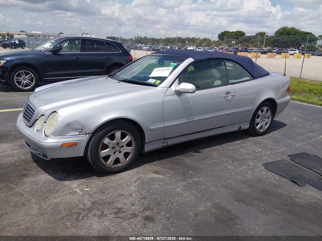 2003 MERCEDES-BENZ CLK 320 · 2/11