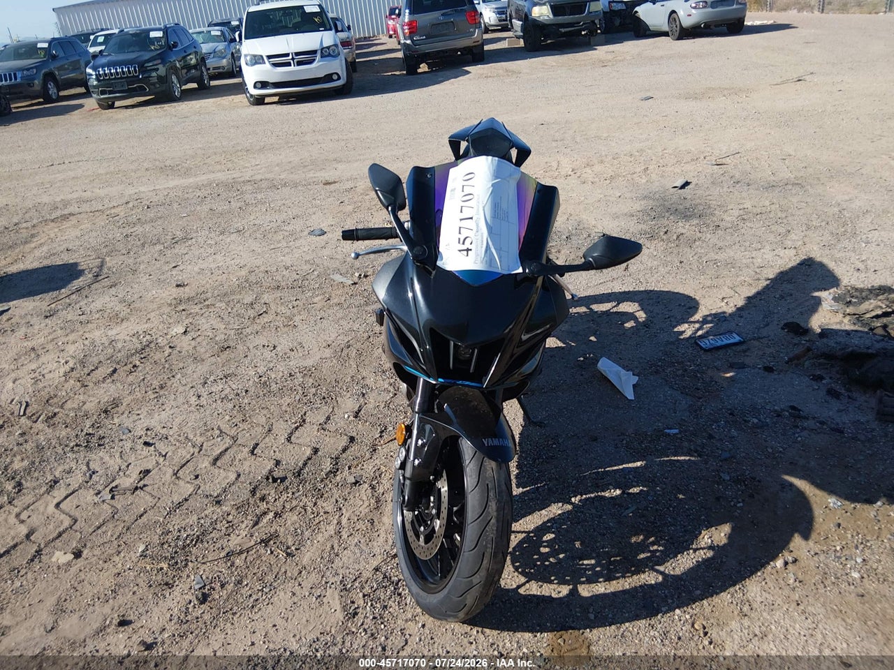 2022 YAMAHA YZFR7 · 5/10