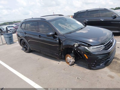 2023 VOLKSWAGEN TIGUAN 2.0T SE R-LINE BLACK