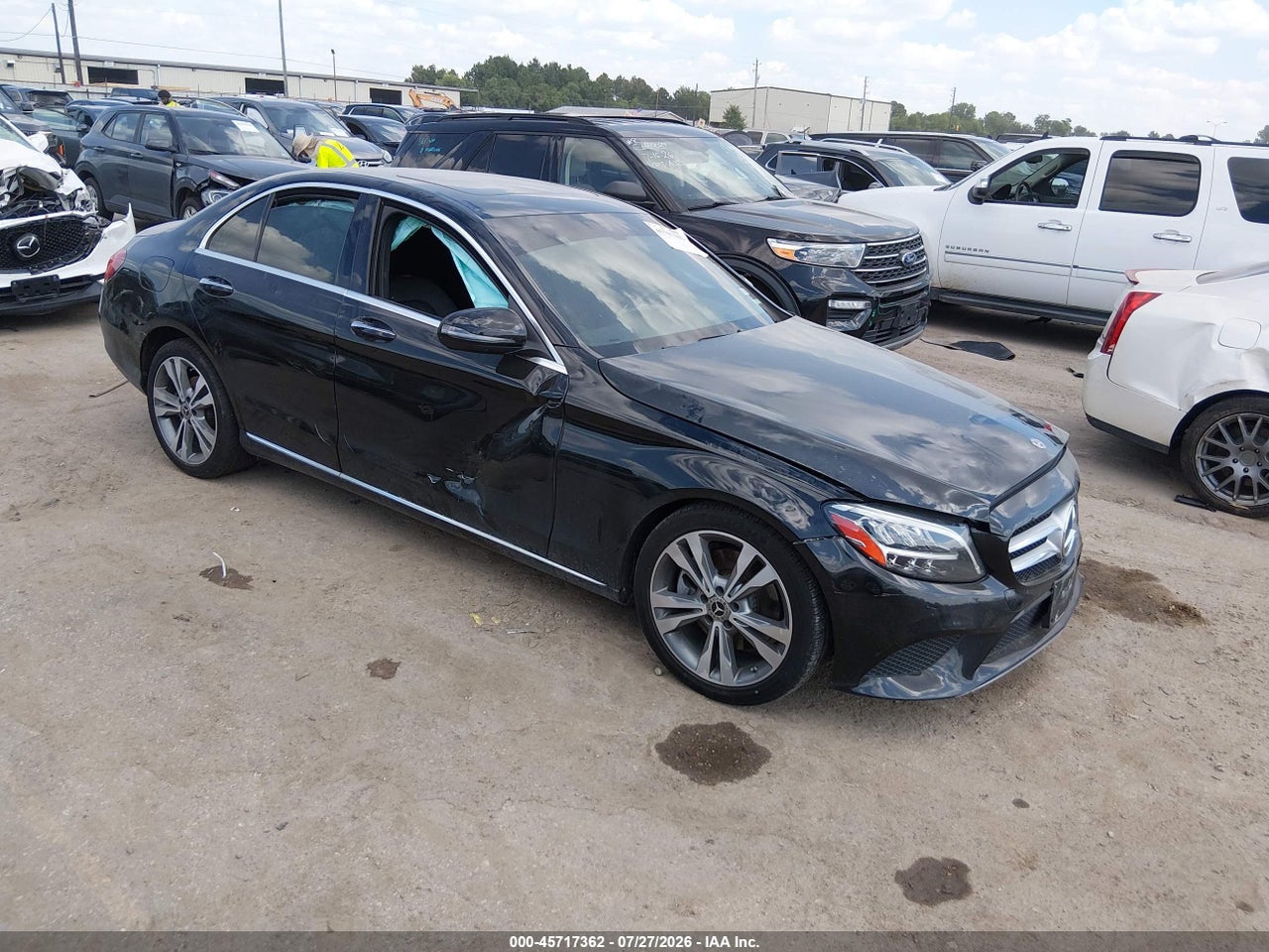 WDDWF8DB8LR****** · 2020 MERCEDES-BENZ C 300