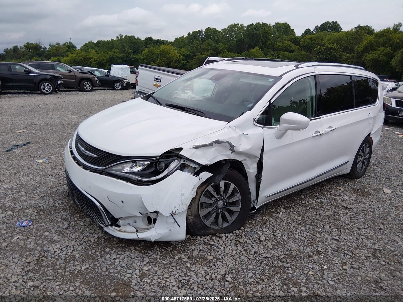 2019 CHRYSLER PACIFICA TOURING L PLUS · 2/11
