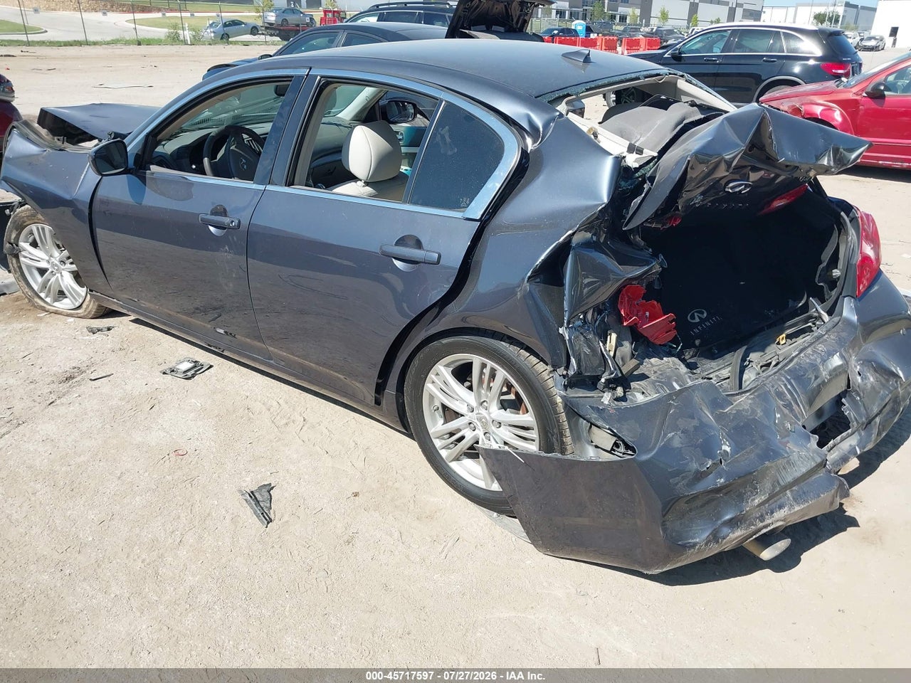 2012 INFINITI G37 JOURNEY · 3/10