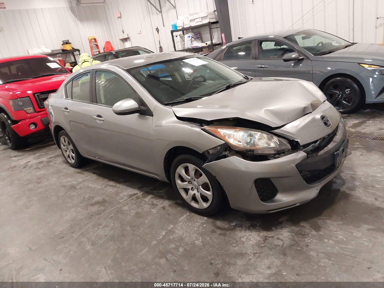 JM1BL1U76D1****** · 2013 MAZDA MAZDA3 I SPORT
