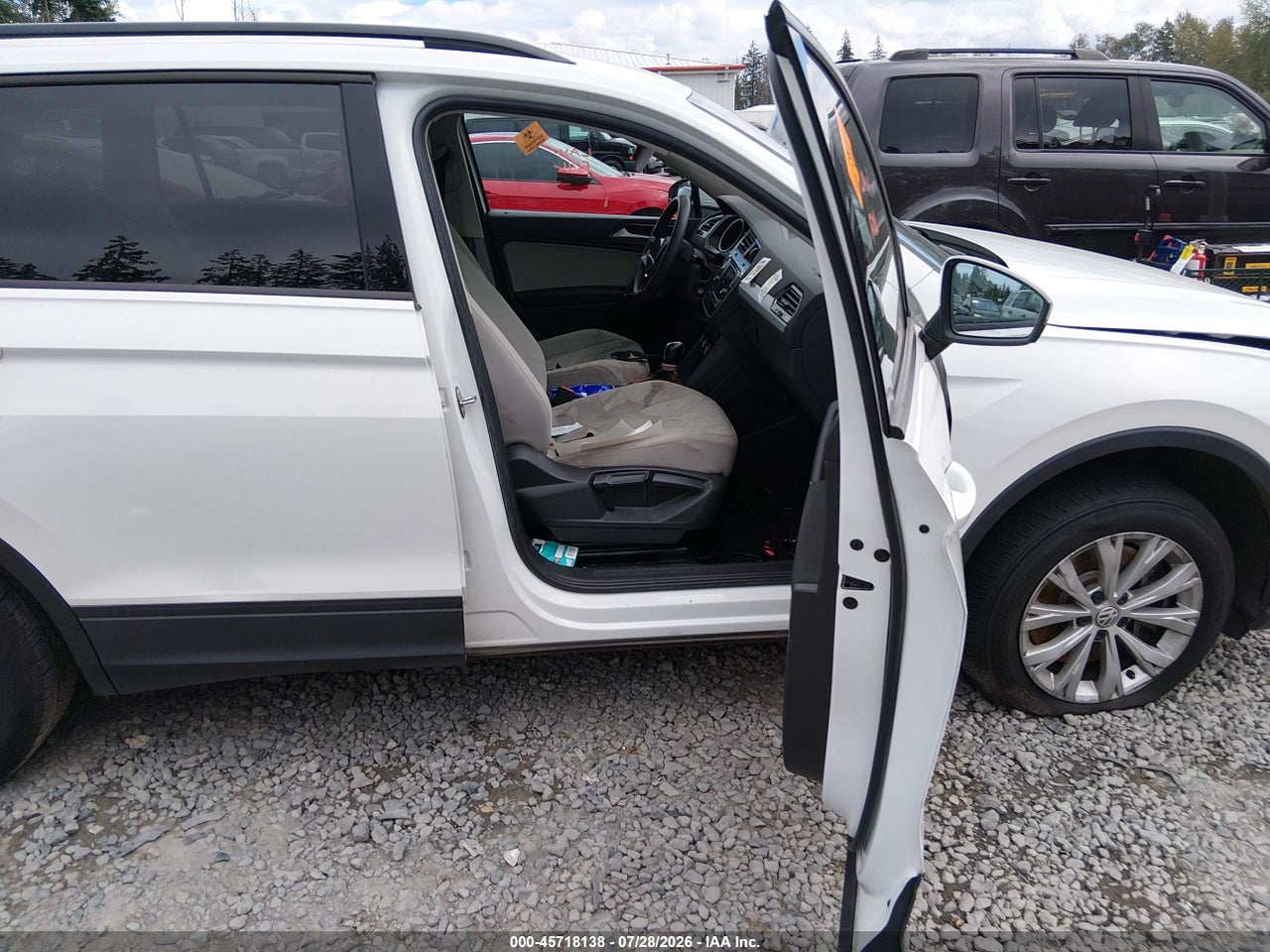 2018 VOLKSWAGEN TIGUAN 2.0T S · 5/10