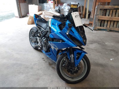 JS1EM13B9S7****** · 2025 SUZUKI GSX800 F