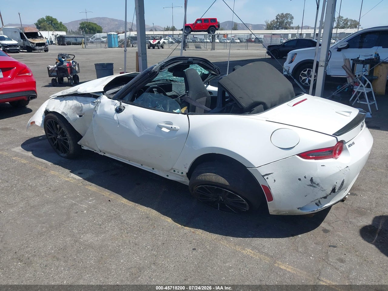 2025 MAZDA MX-5 MIATA CLUB · 3/11