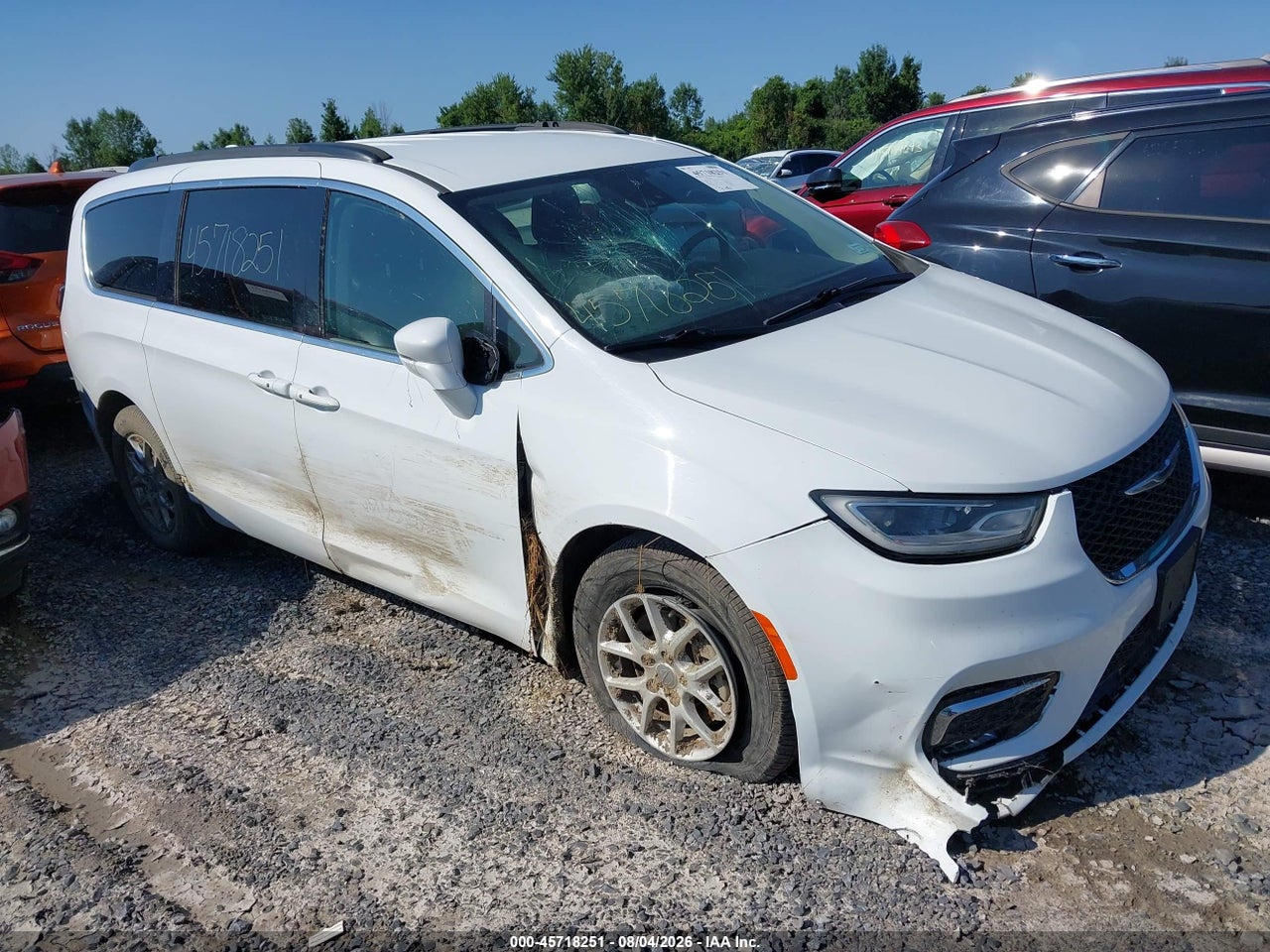 2C4RC1BG4NR****** · 2022 CHRYSLER PACIFICA TOURING L