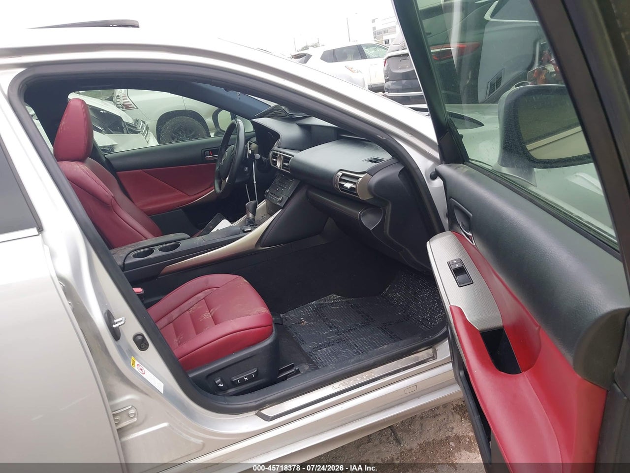 2015 LEXUS IS 350 · 5/5