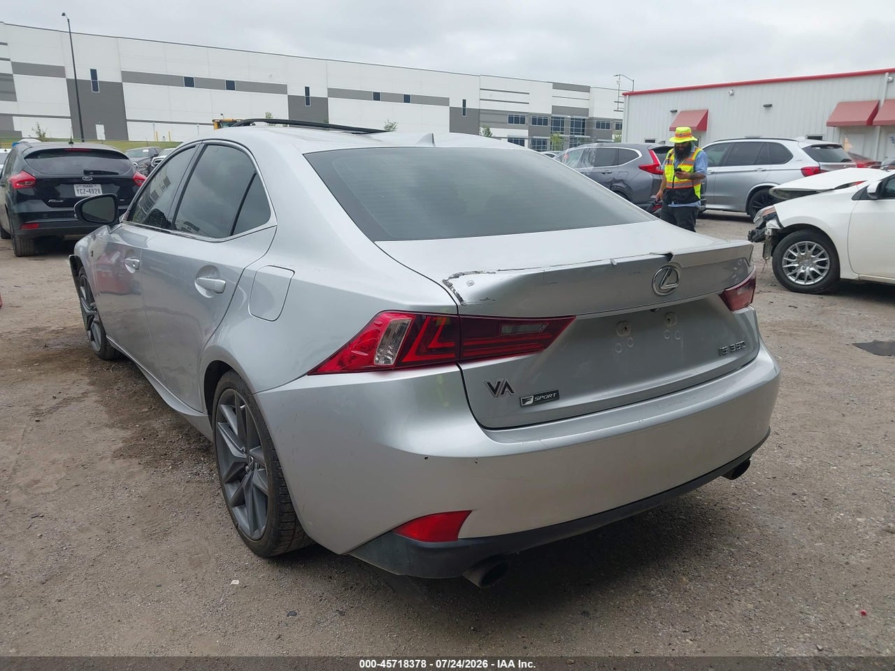 2015 LEXUS IS 350 · 3/5
