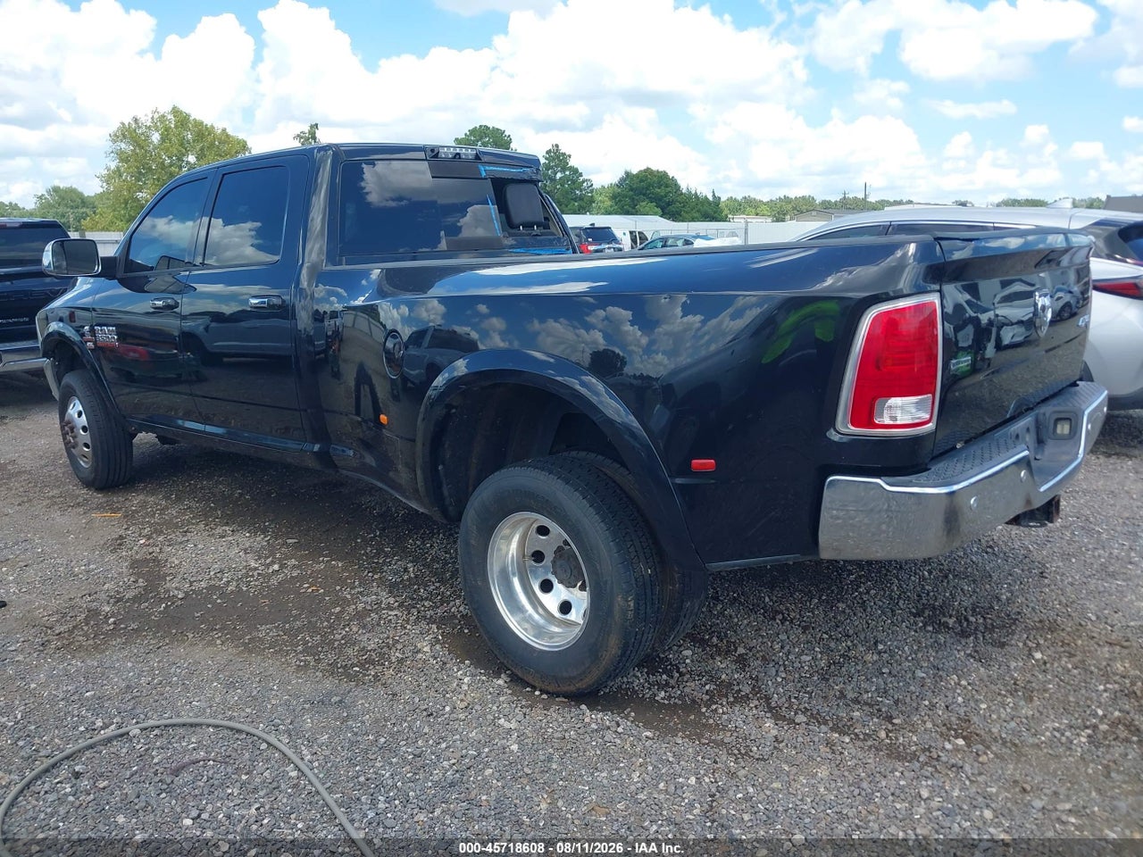 2016 RAM 3500 LARAMIE · 3/4