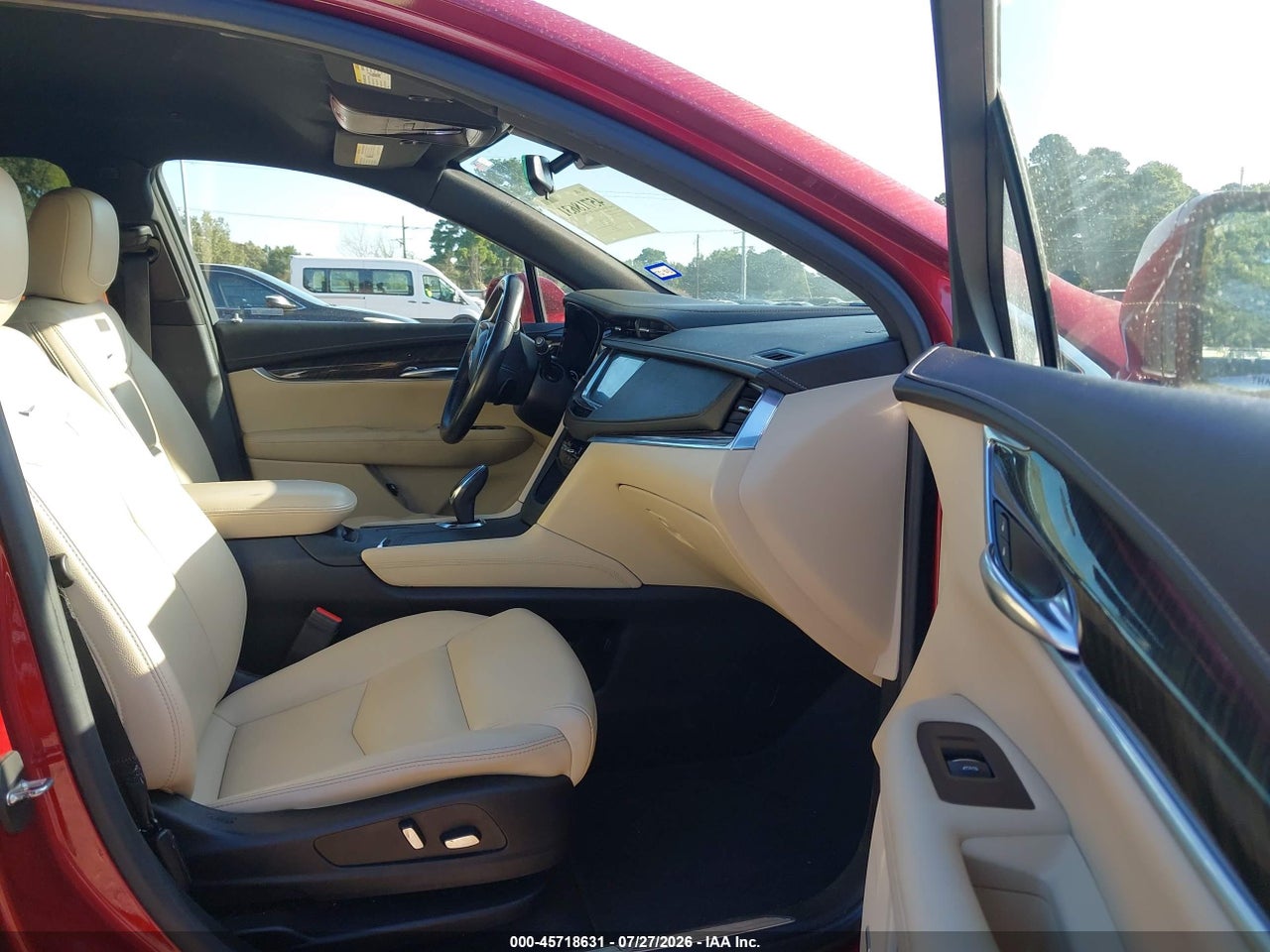 2019 CADILLAC XT5 STANDARD · 5/11