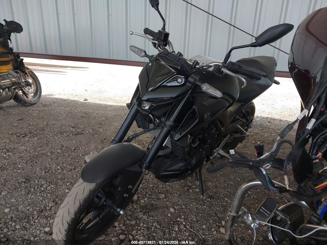 2023 YAMAHA MT-03 · 2/11