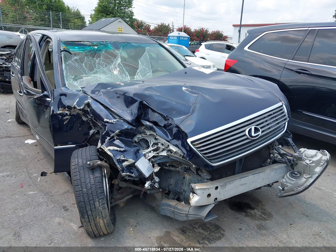 JTHBN30F720****** · 2002 LEXUS LS 430