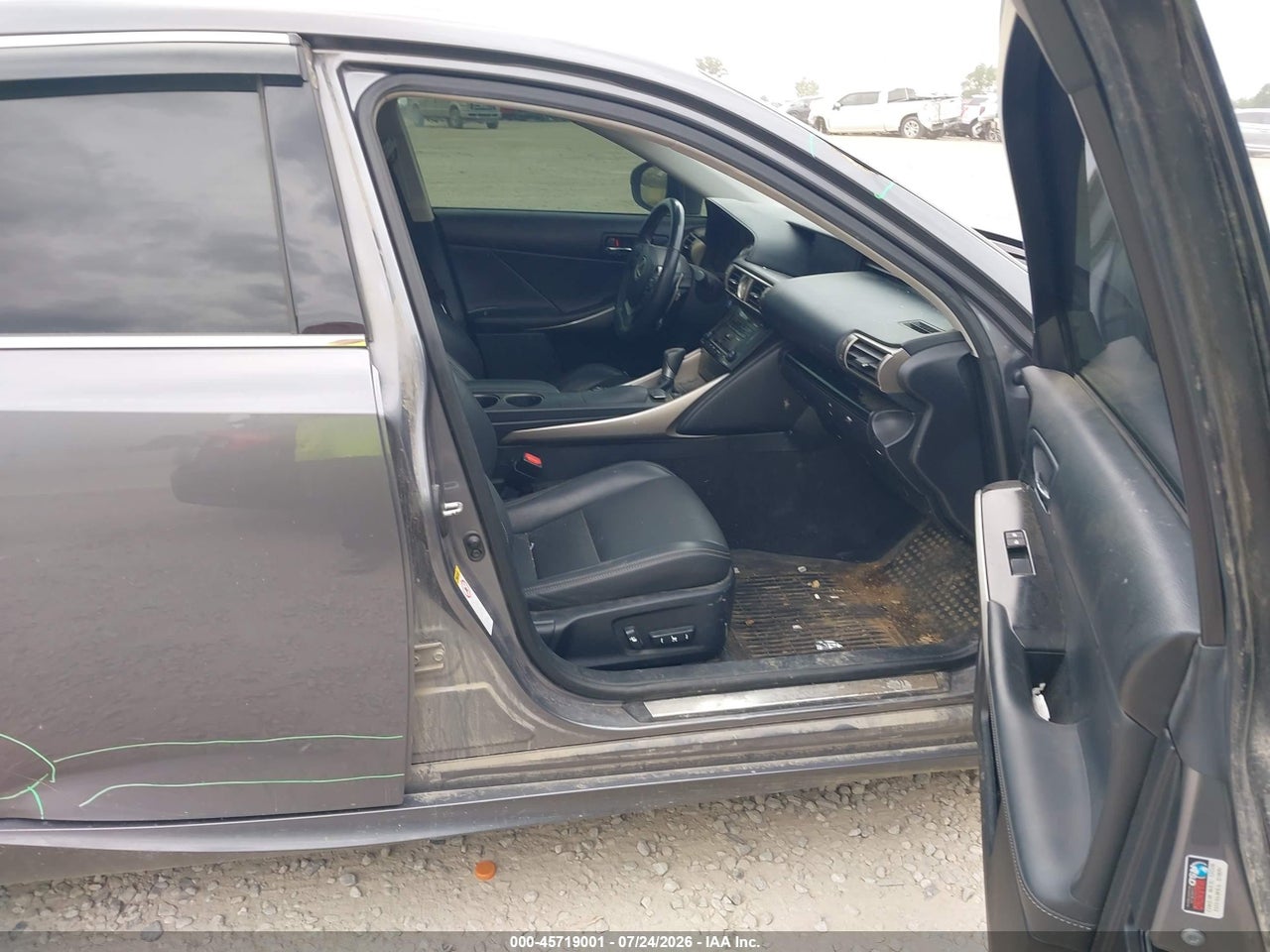 2014 LEXUS IS 250 · 5/11